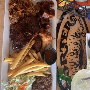 Porter's - Sampler platter - Salad Near Me - Springdale, Utah