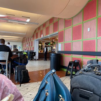 Billy Goat Tavern & Grill - Tiny little shop - Bars Near Me - Chicago, Illinois