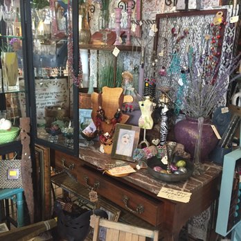 Bella Marketplace - Antiques Near Me - Boulder City, Nevada Bella Marketplace - Antiques Near Me - Boulder City, Nevada