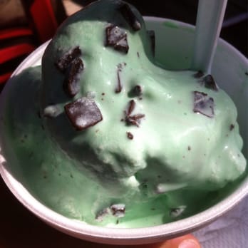 Cinnamon Bear Country Store - Mint ice cream - Coffee & Tea Near Me - Hilton Head Island, South Carolina Cinnamon Bear Country Store - Mint ice cream - Coffee & Tea Near Me - Hilton Head Island, South Carolina