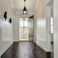 Pro Cleaning Solutions - Clean hallway