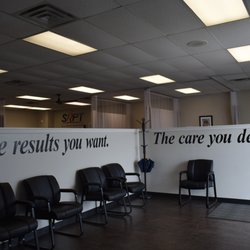 Sports Rehab & Physical Therapy - Waiting area