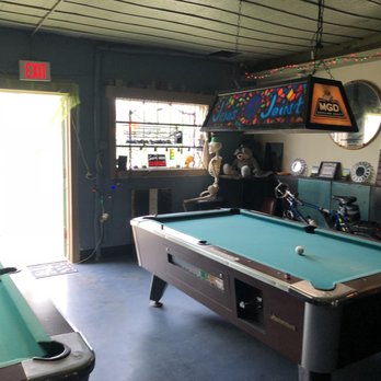 Thelma's Club - a pool table and a bar - Nightlife Near Me - Tulsa, Oklahoma Thelma's Club - a pool table and a bar - Nightlife Near Me - Tulsa, Oklahoma