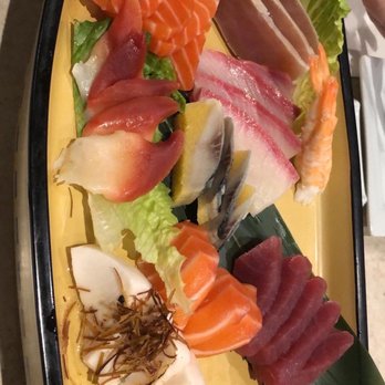 Kawa Sushi - 30 Piece Sashimi Boat - Sushi Bars Near Me - Toronto, Ontario Kawa Sushi - 30 Piece Sashimi Boat - Sushi Bars Near Me - Toronto, Ontario