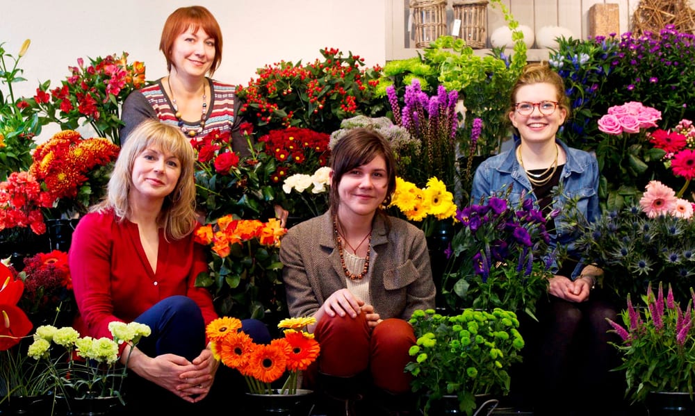 DUNDEE FLOWERS Updated September 2024 Bell Street, Dundee, United