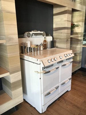 TRUMAN'S BAKERY - formerly fonuts by null