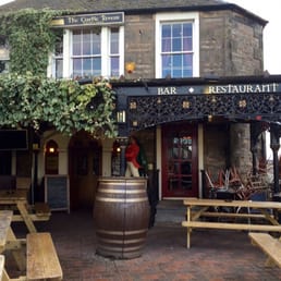 Castle Tavern's exterior Castle Tavern's exterior