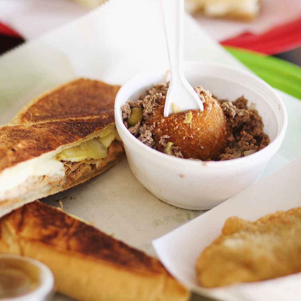 AROMA CAFE 192 Photos & 194 Reviews Cuban 2570 E Broadway Ave