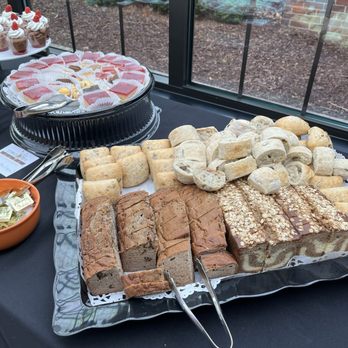 Edibles Rex Catering - Caterers Near Me - Detroit, Michigan