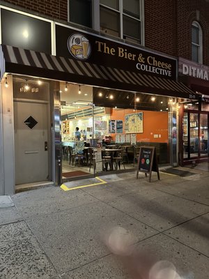 The Bier & Cheese Collective by null