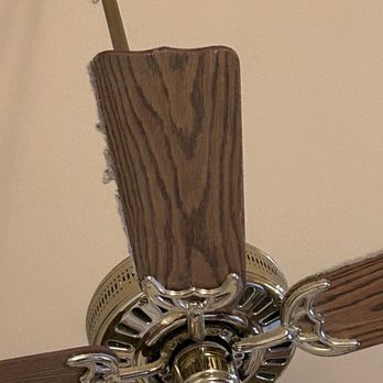 The Pines Resort - Dirty ceiling fan - Resorts Near Me - Bass Lake, California The Pines Resort - Dirty ceiling fan - Resorts Near Me - Bass Lake, California