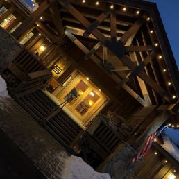 Entrance to lodge in January Entrance to lodge in January