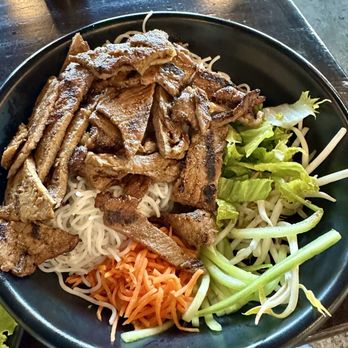 Lab C Food Kitchen - San Marcos - Grilled pork and veggies with vermicelli. - Seafood Near Me - San Marcos, Texas Lab C Food Kitchen - San Marcos - Grilled pork and veggies with vermicelli. - Seafood Near Me - San Marcos, Texas