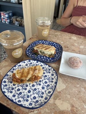 Daycap Coffee by null