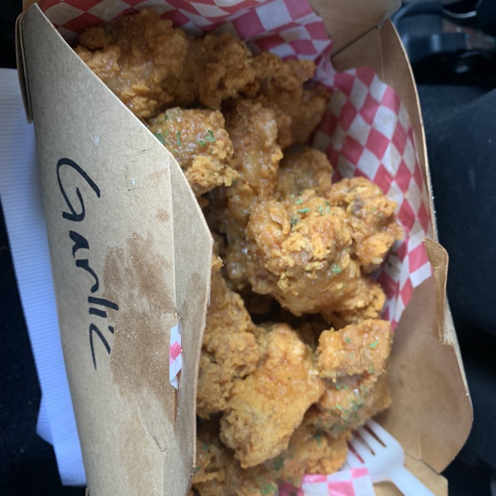 Von's Chicken - Kahului - Crispy Real Garlic Chicken - Chicken Shop Near Me - Kahului, Hawaii