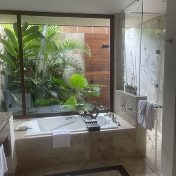 Fairmont Mayakoba - bathroom - Resorts Near Me - Playa del Carmen, ROO