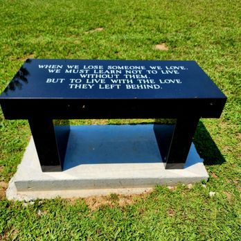 Springfield Monument - Funeral Services & Cemeteries Near Me - Springfield, Illinois Springfield Monument - Funeral Services & Cemeteries Near Me - Springfield, Illinois