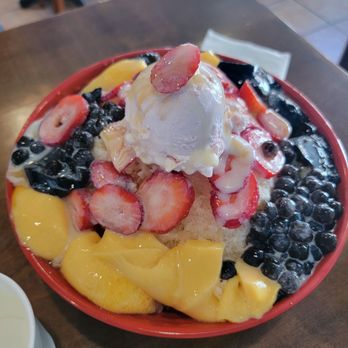 Dolphin Bay - Shaved ice - Taiwanese Near Me - Boston, Massachusetts Dolphin Bay - Shaved ice - Taiwanese Near Me - Boston, Massachusetts