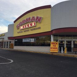Forman Mills - Front of the store
