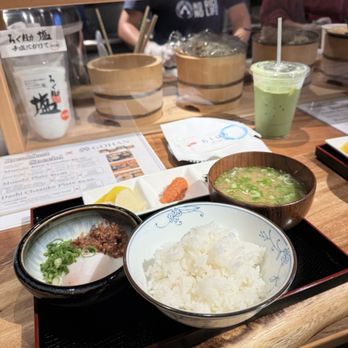 Gohan - Japanese Near Me - Honolulu, Hawaii