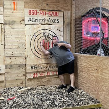 Grizzly Axes - Trick shot - Axe Throwing Near Me - Pensacola, Florida Grizzly Axes - Trick shot - Axe Throwing Near Me - Pensacola, Florida