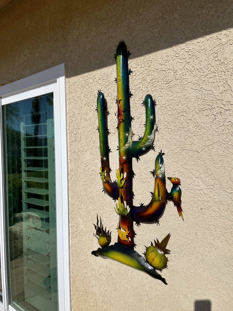 ROSA’S HOME DECOR 31 Blvd S, Lake Havasu City, Arizona Home