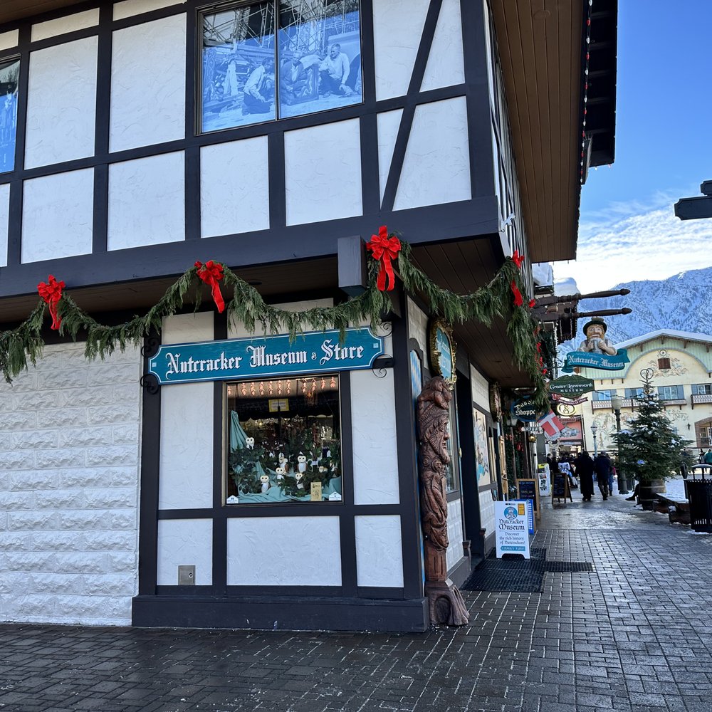 Leavenworth Nutcracker Museum - side of building - Museums Near Me - Leavenworth, Washington Leavenworth Nutcracker Museum - side of building - Museums Near Me - Leavenworth, Washington