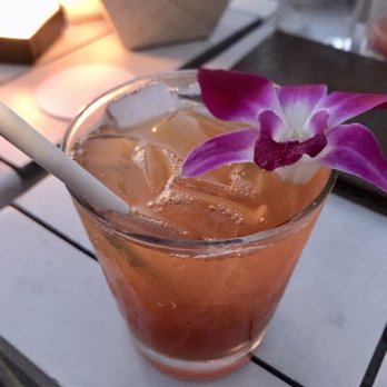 House Without A Key - Lilikoi Iced Tea - Seafood Near Me - Honolulu, Hawaii