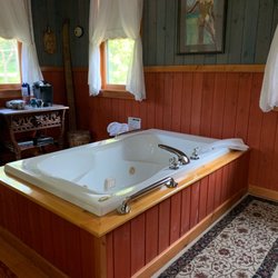 Habberstad House Bed and Breakfast - Jacuzzi