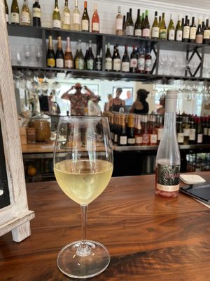 Pearl Wine Cottage by null