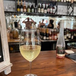 Pearl Wine Cottage