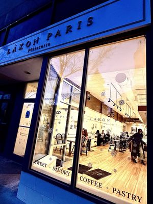 Lakon Paris Patisserie by null