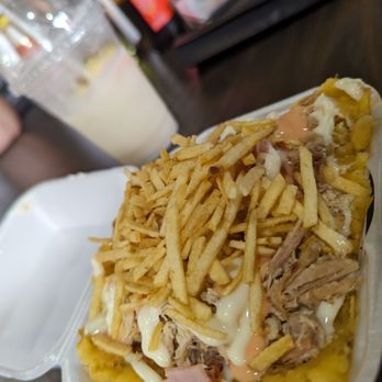 El Gustazo Boricua - Moco loco mofongo - Puerto Rican Near Me - Chicago, Illinois El Gustazo Boricua - Moco loco mofongo - Puerto Rican Near Me - Chicago, Illinois