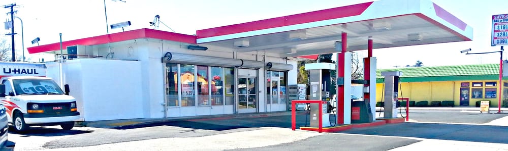 Save on Gas & Liquor Logo