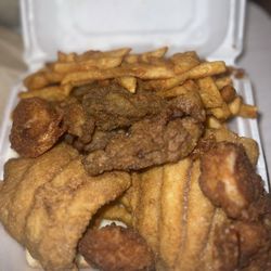 Sharkys Chicken & Fish - Sharky's Three-Way Combo w/ Oysters, Jumbo Shrimp, Catfish Fillet and French Fries