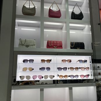 Michael Kors - Leather Goods Near Me - Houston, Texas Michael Kors - Leather Goods Near Me - Houston, Texas