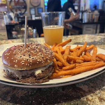 54th Street Restaurant & Drafthouse - DOUBLE SMASHED CHEESEBURGER - American Near Me - Fort Worth, Texas 54th Street Restaurant & Drafthouse - DOUBLE SMASHED CHEESEBURGER - American Near Me - Fort Worth, Texas