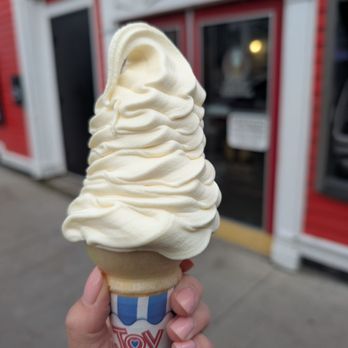 Lar's Custard Cones - Ice Cream & Frozen Yogurt Near Me - St. John's, Newfoundland and Labrador Lar's Custard Cones - Ice Cream & Frozen Yogurt Near Me - St. John's, Newfoundland and Labrador
