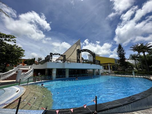 Chateau Beach Resort by null
