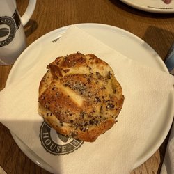 Espresso House - Cardamom Bun (€3.80)