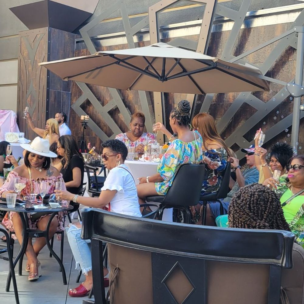 Goldie's Bubbly & Bling - Salud! Cheers - Party Equipment Rentals Near Me