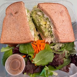 John's Garden Fresh Health Store - Malibu Tuna Sandwich, absolutely delicious!