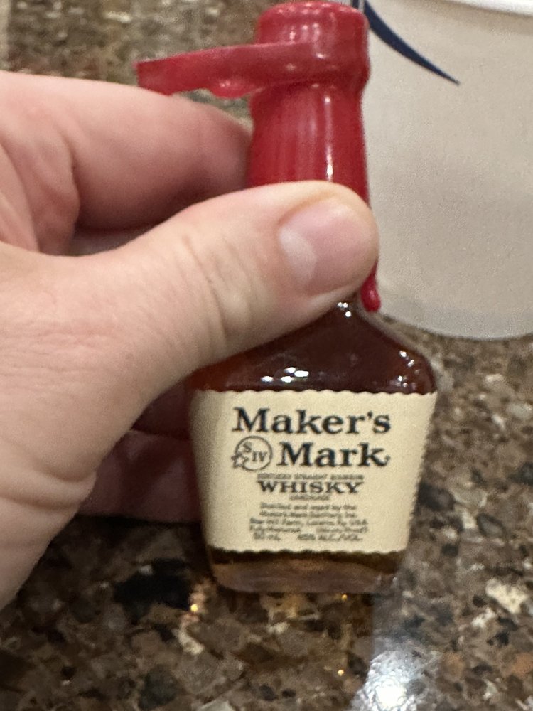 SMOKERS PARADISE & LIQUOR Updated August 2024 20 Photos 3412