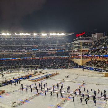 Target Field - US women's hockey team on the mini rinks - Stadiums & Arenas Near Me - Minneapolis, Minnesota Target Field - US women's hockey team on the mini rinks - Stadiums & Arenas Near Me - Minneapolis, Minnesota