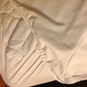 Comfort Inn Metro Airport - Old and cheap mattress pad... I was afraid to look at the mattress - Hotels Near Me - Romulus, Michigan Comfort Inn Metro Airport - Old and cheap mattress pad... I was afraid to look at the mattress - Hotels Near Me - Romulus, Michigan