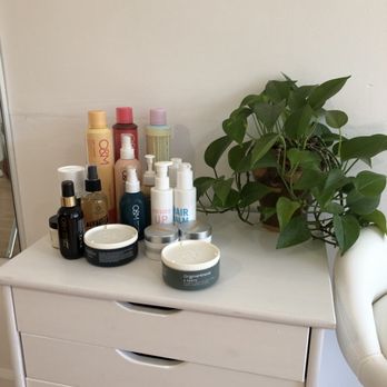 Hey Pretty! Hair Studio - Clean haircare - Hair Stylists Near Me - Berkeley, California Hey Pretty! Hair Studio - Clean haircare - Hair Stylists Near Me - Berkeley, California