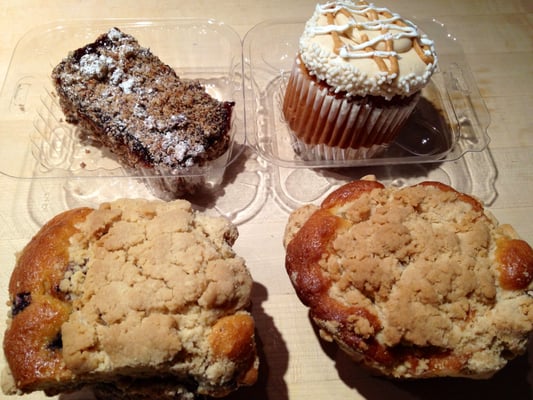 Simona's Bakery by null