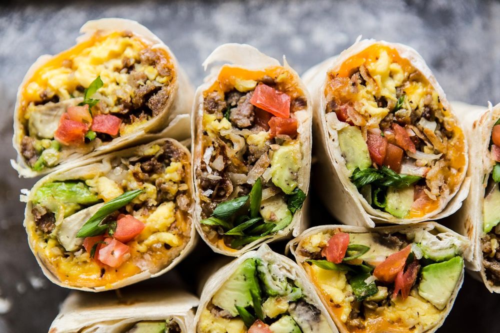 LOUNGE & DELI 3517 N Spaulding Ave, Chicago