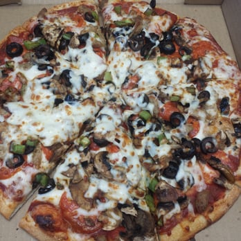 Figaro's Pizza - Mama's Favorite - Pizza Near Me - Estacada, Oregon Figaro's Pizza - Mama's Favorite - Pizza Near Me - Estacada, Oregon