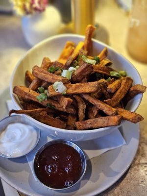 Little Ruby's West Village by null